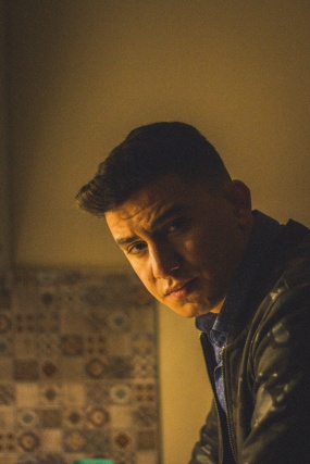 欧洲帅哥生活照图片